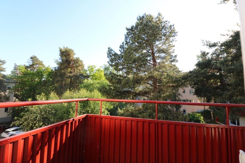 Stockholm Apartment Hammarbyhojden Esterno foto