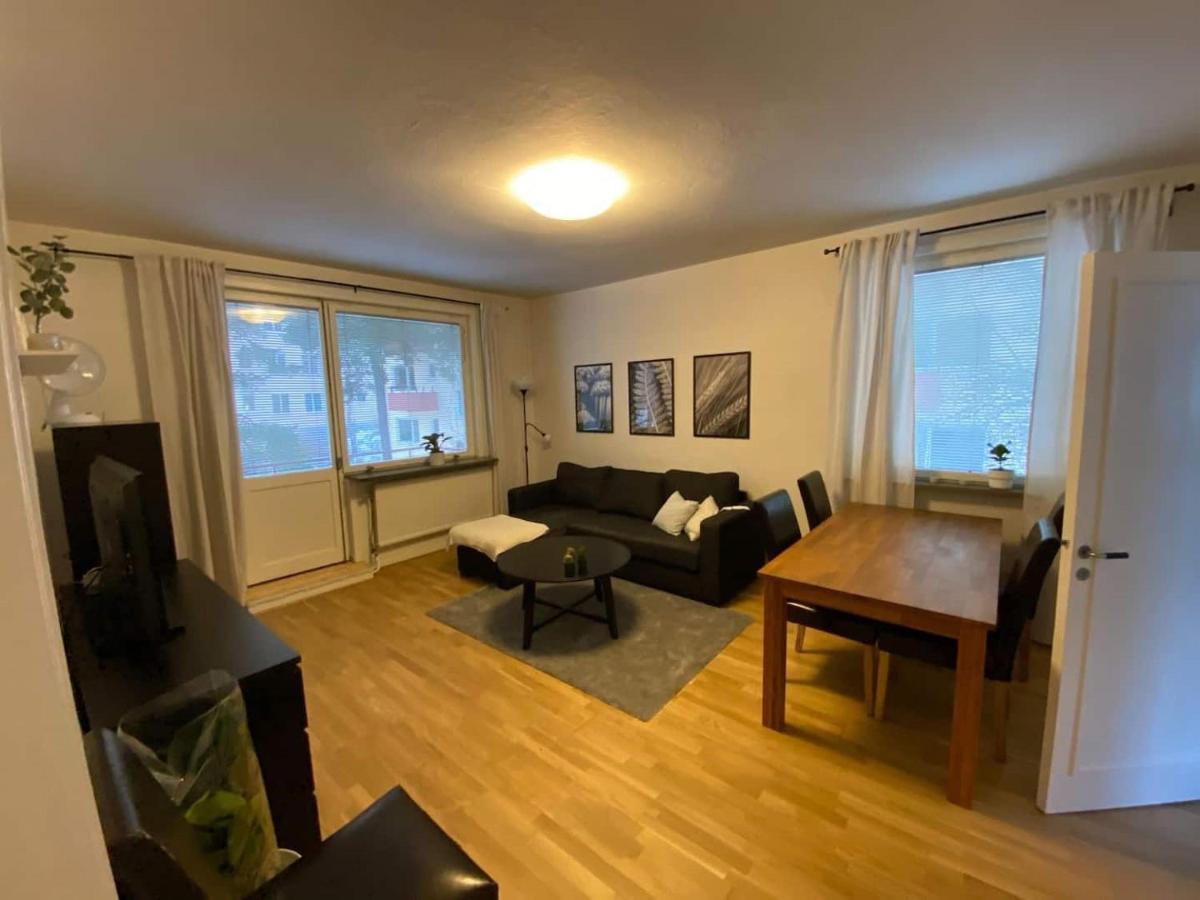 Stockholm Apartment Hammarbyhojden Esterno foto