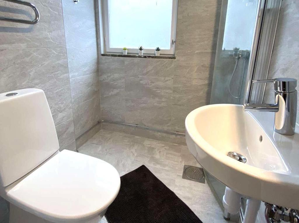 Stockholm Apartment Hammarbyhojden Esterno foto